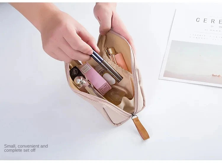 2024 New Women Cosmetic Bag Solid Color Korean Style Makeup Bag Pouch Toiletry Bag Waterproof Makeup Organizer Case Luxury Bag - Smarsty