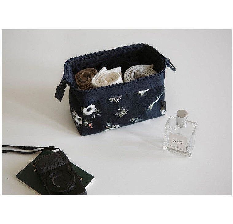 Flamingo Travel Makeup Bag With Large Capacity Organizer - Smarsty
