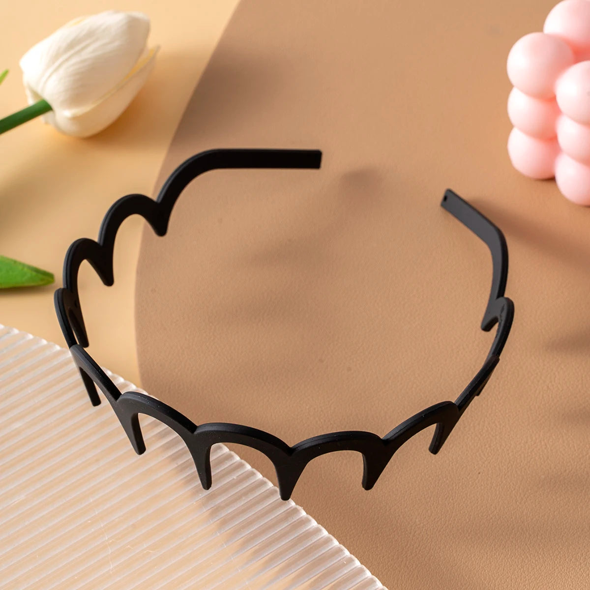 Korean Nonslip U Shape Headband With Fluffy Top Fixed Teeth - Smarsty