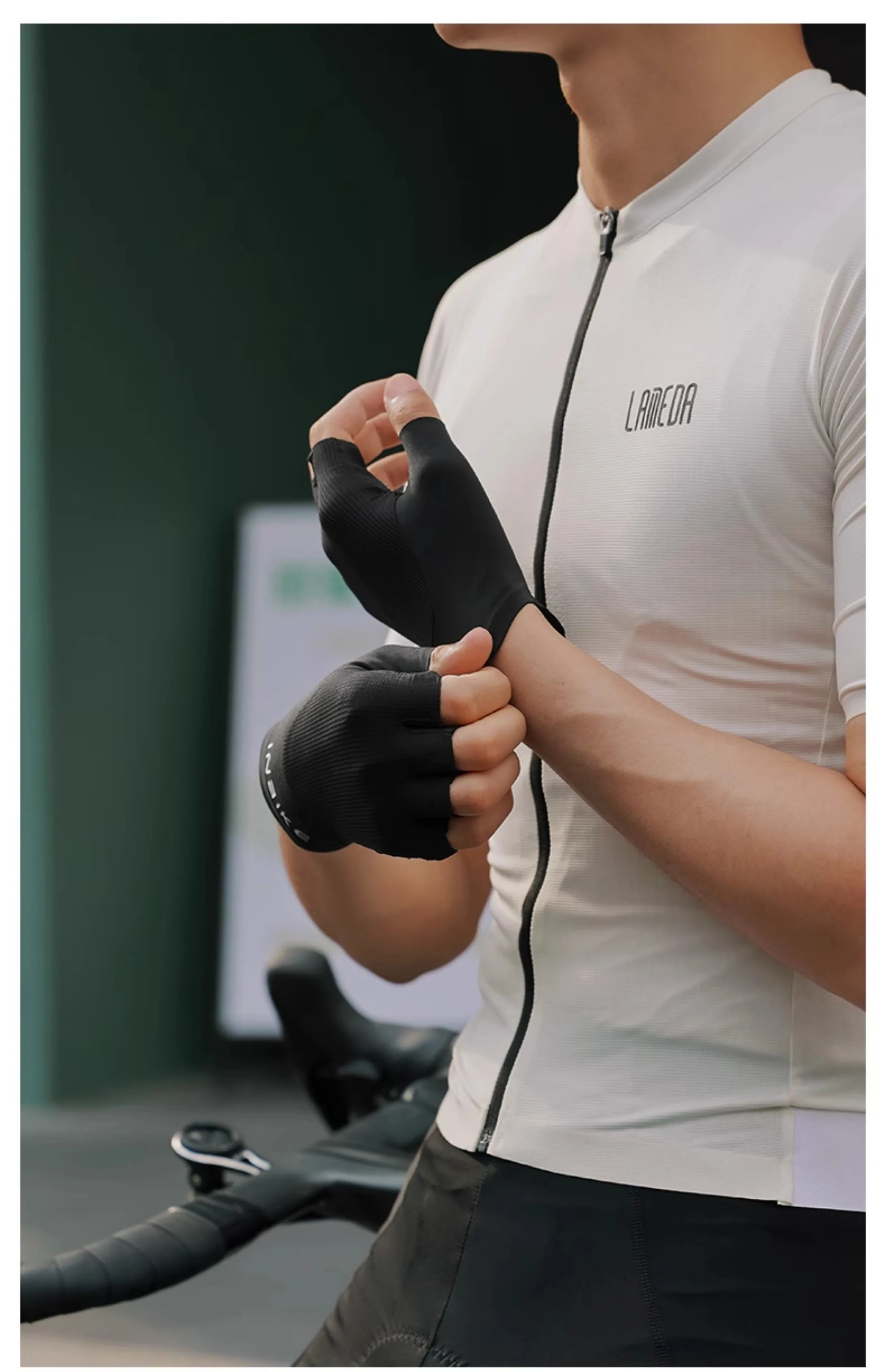 INBIKE Summer Cycling Gloves Shock Absorbing Breathable - Smarsty