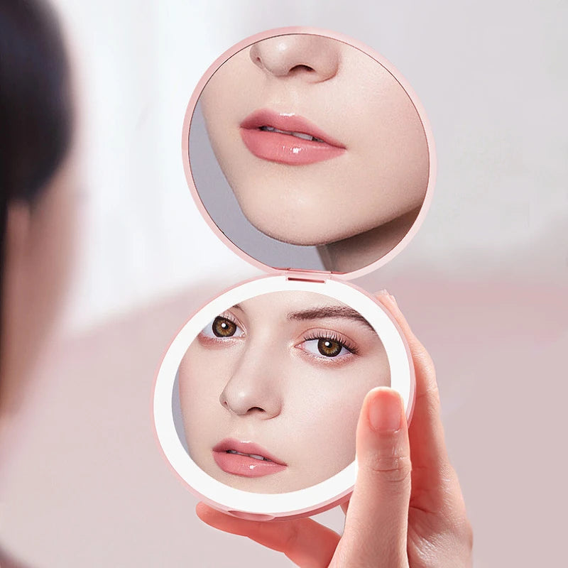 Personalized LED Lighted Compact Makeup Mirror For Women - Smarsty