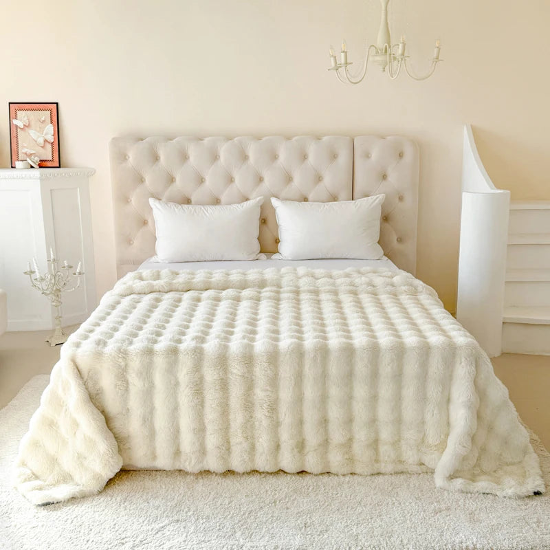 Double-Layer Rabbit Fur Blanket for Comfortable Summer Use - Smarsty