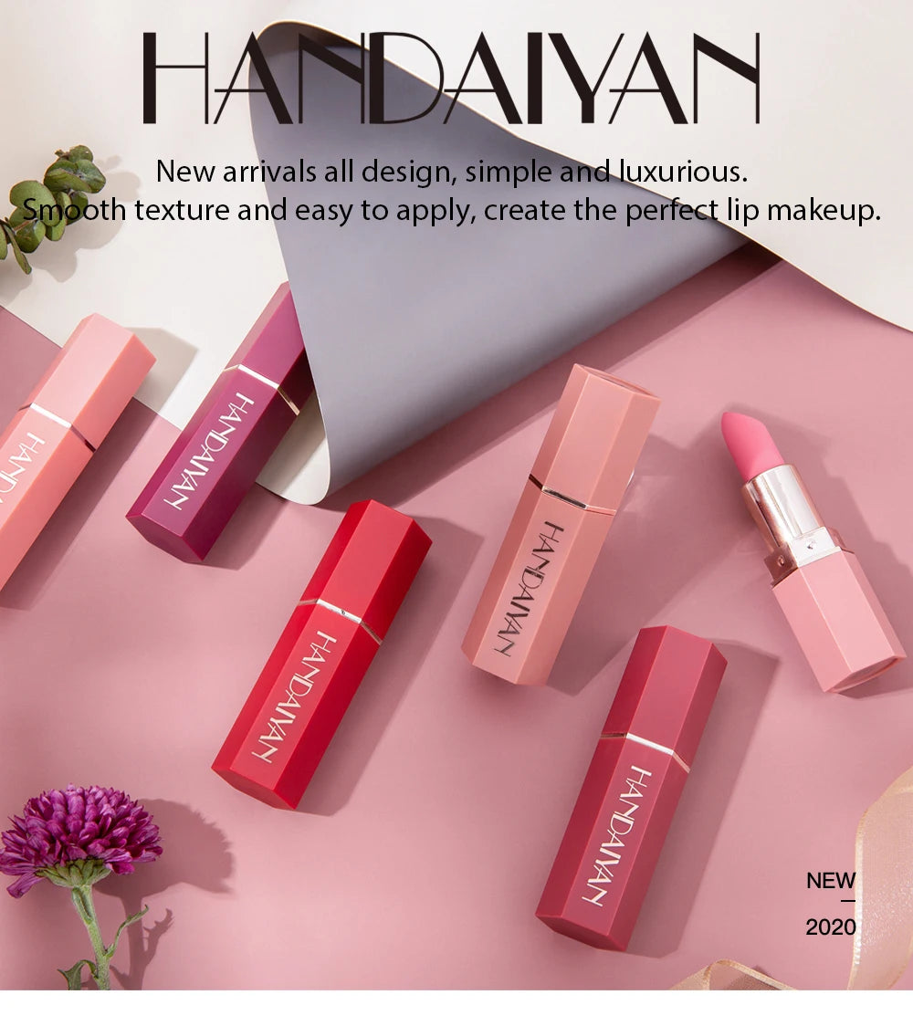 Long-Lasting Matte Lipstick with Velvet Finish - Smarsty