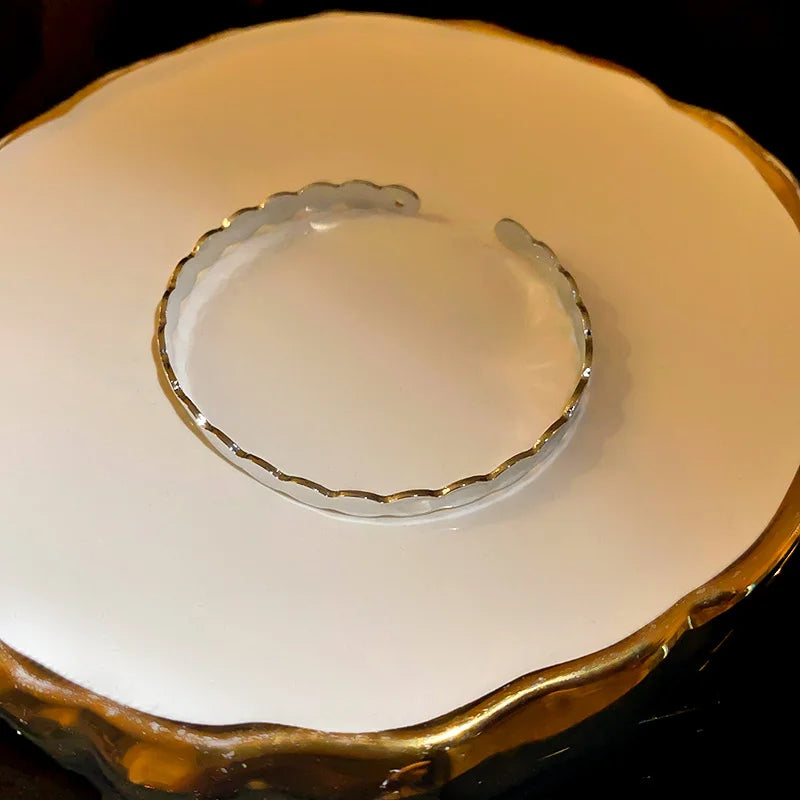 Creative Gold Cuff Bracelet for Women’s Fashion - Smarsty