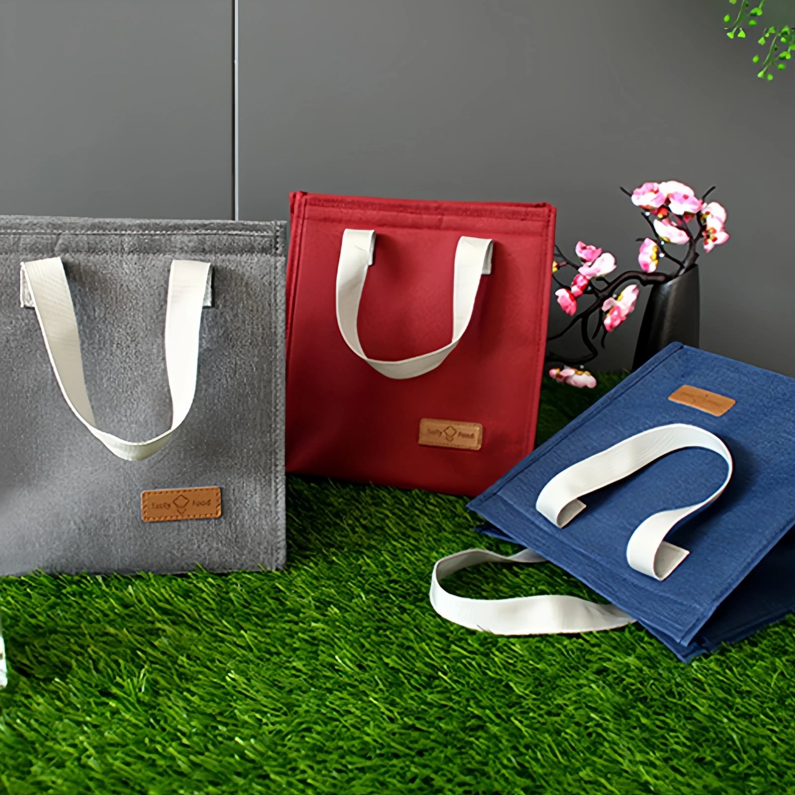 Office And Campus Insulated Lunch Bag With Leakproof Design - Smarsty