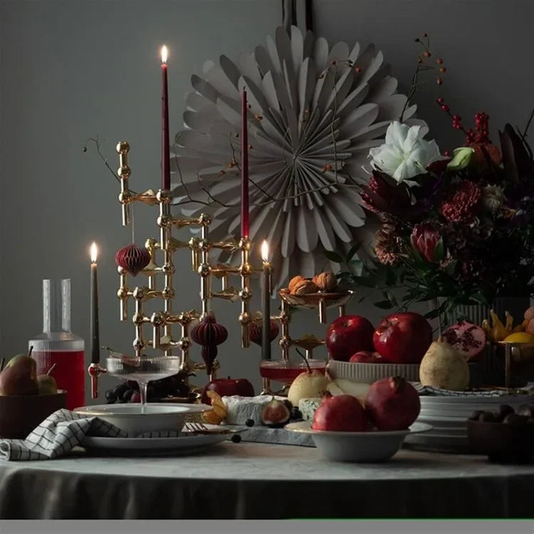 Metal Molecular Structure Candle Holder for Modern Home Decor - Smarsty