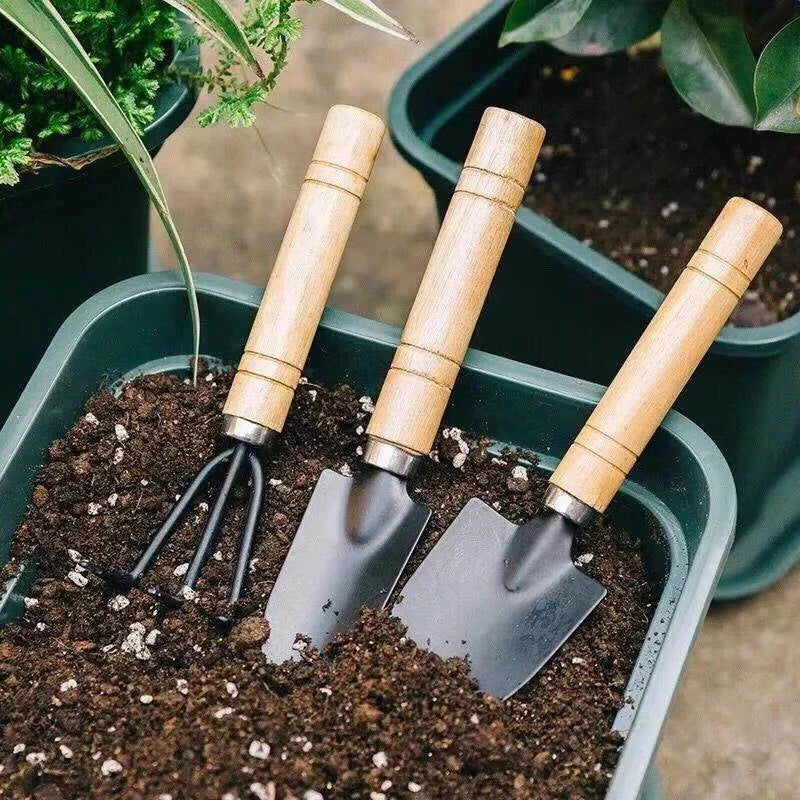 Essential Gardening Tools Set for Easy Planting and Transplanting - Smarsty