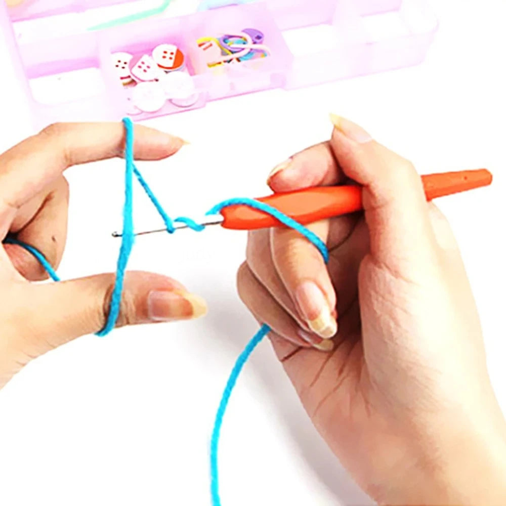 Versatile 9-Piece Crochet Hook Set with Soft Handles - Smarsty