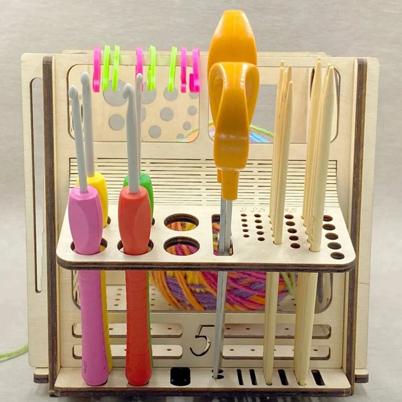 All-in-One Wooden Yarn Bowl for Crochet Storage - Smarsty