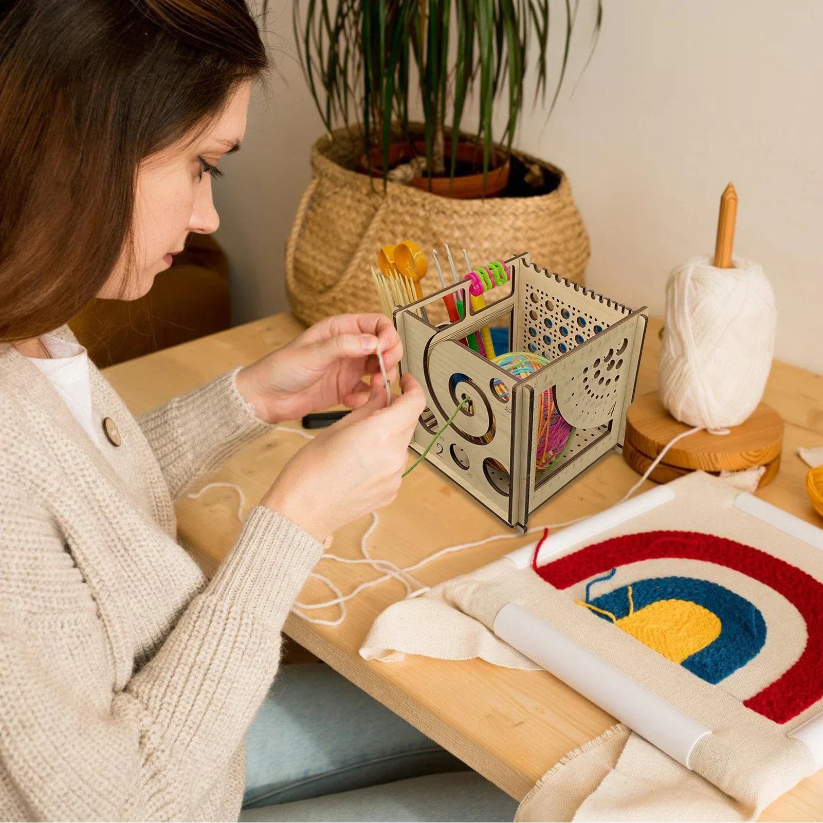 All-in-One Wooden Yarn Bowl for Crochet Storage - Smarsty