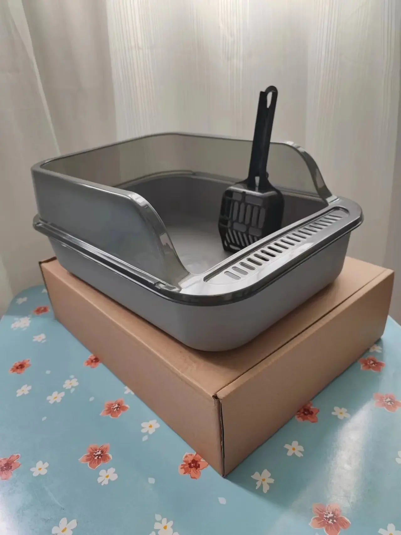 Large Semi Enclosed Cat Litter Box Set with Scoop - Smarsty