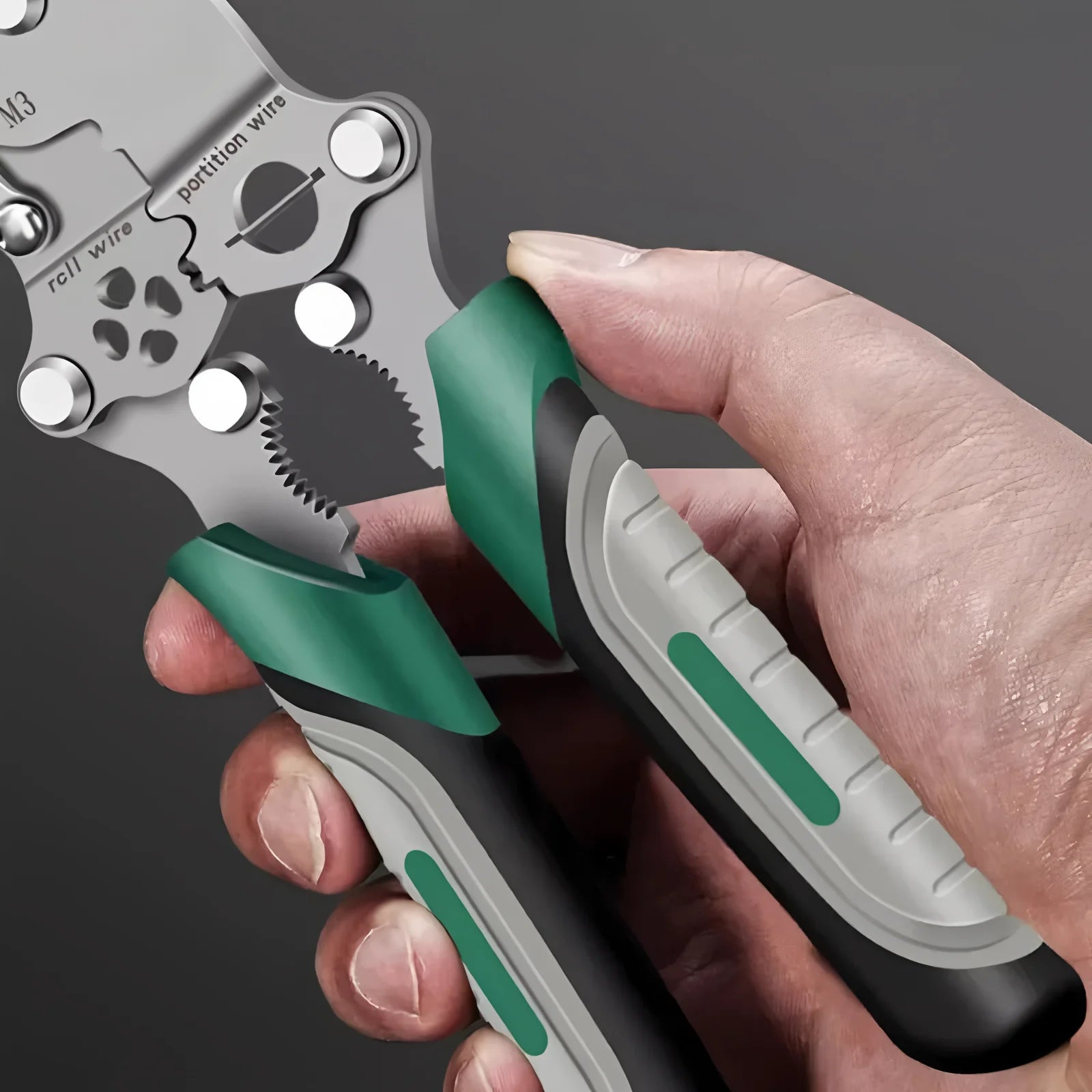 Multifunctional Electrician Pliers for Easy Wire Stripping - Smarsty