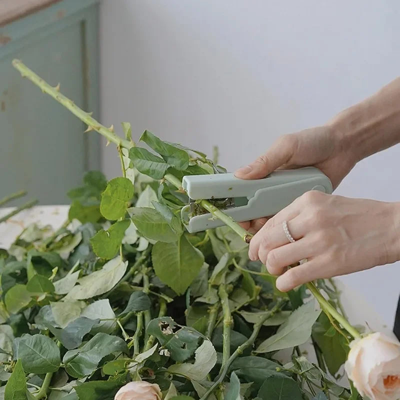 Rose Thorn Remover Tool for Easy Flower Care - Smarsty