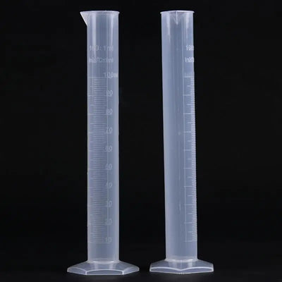 Transparent Plastic Graduated Cylinder for Accurate Liquid Measurement - Smarsty