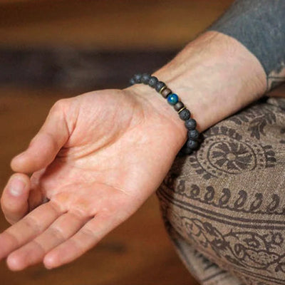 Volcanic Stone Bracelet for Men with Mood Tracking Feature - Smarsty