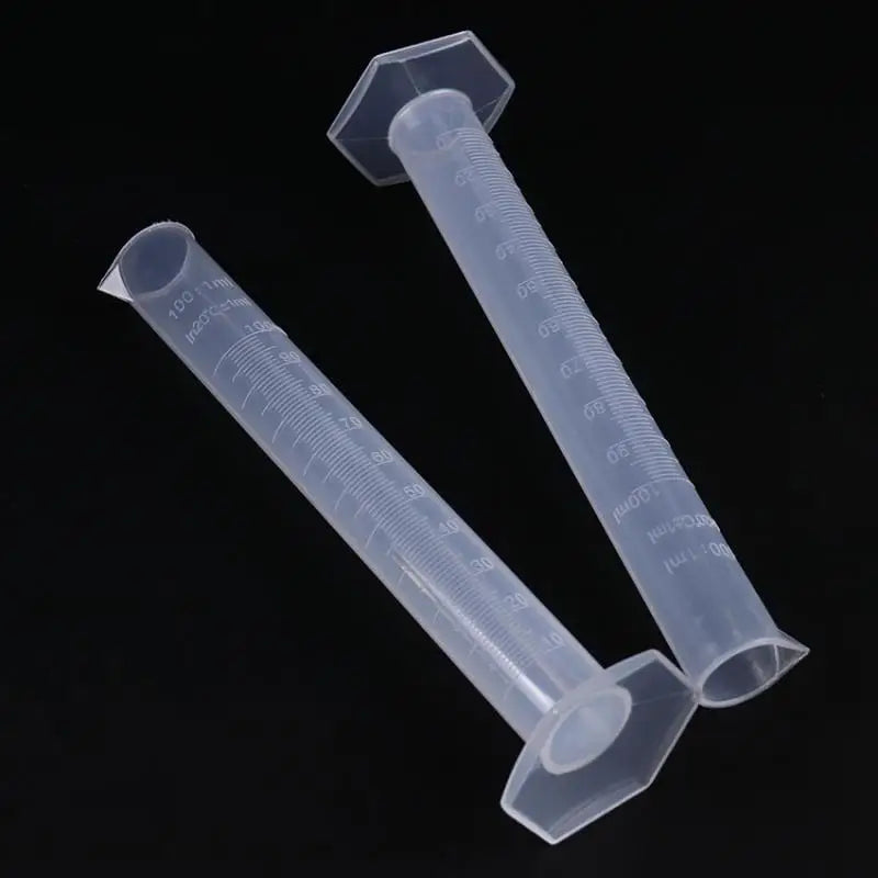 Transparent Plastic Graduated Cylinder for Accurate Liquid Measurement - Smarsty