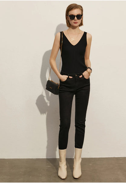 Amii Minimalism Summer New Women's Camisole Tops Office Lady Solid V-neck Sexy Slim Vest Girls Tank Streetwear Tops 12321058