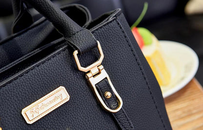 Women Beaded Pendant PU Shoulder Bag With Tassel Charm - Smarsty