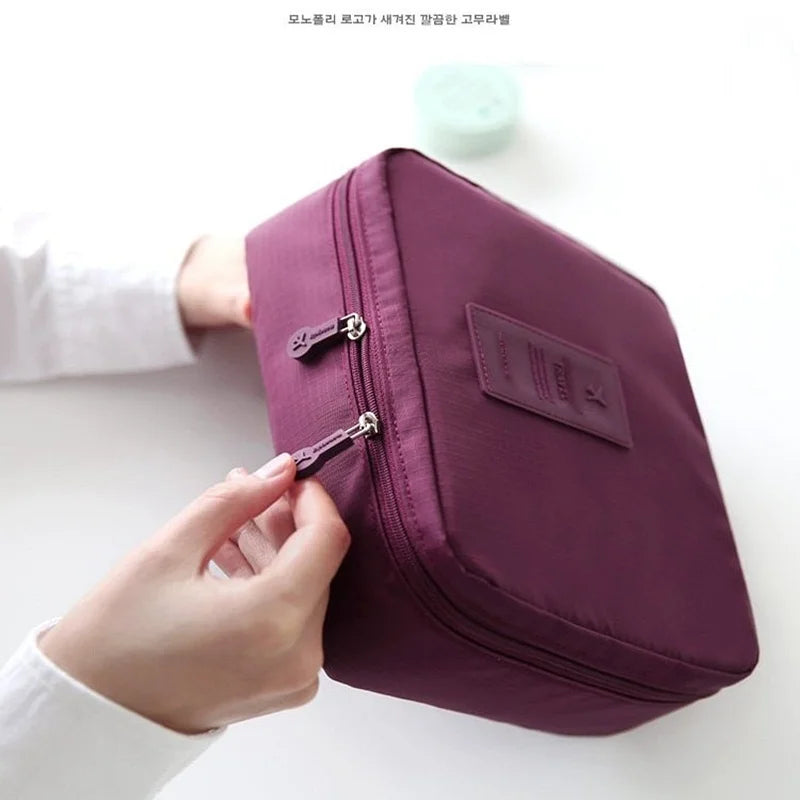 High Capacity Outdoor Makeup Bag Waterproof Organizer - Smarsty