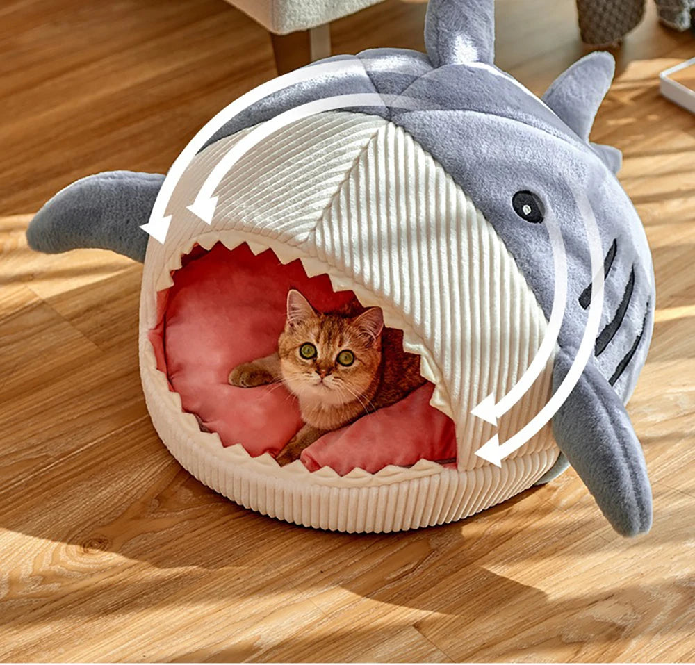 Enclosed Warm Cat Bed With Non-Slip Design - Smarsty