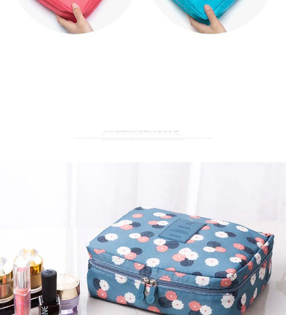 High Capacity Outdoor Makeup Bag Waterproof Organizer - Smarsty
