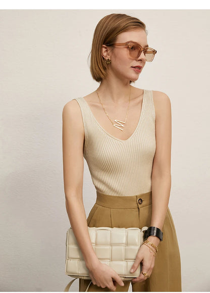Amii Minimalism Summer New Women's Camisole Tops Office Lady Solid V-neck Sexy Slim Vest Girls Tank Streetwear Tops 12321058