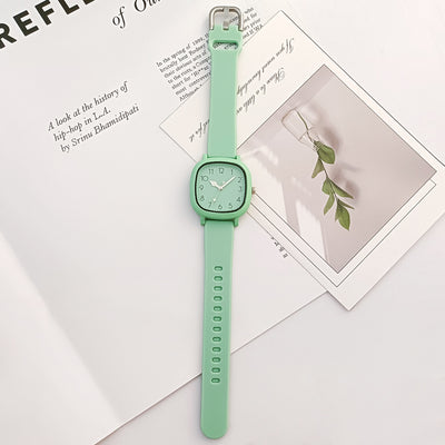 Fashion Brand Bear Women Quartz Watch with Silicone Band - Smarsty