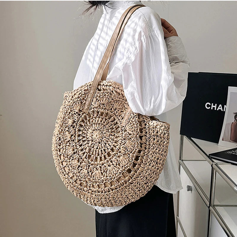 Round Straw Beach Tote for Women Large Capacity Bag - Smarsty