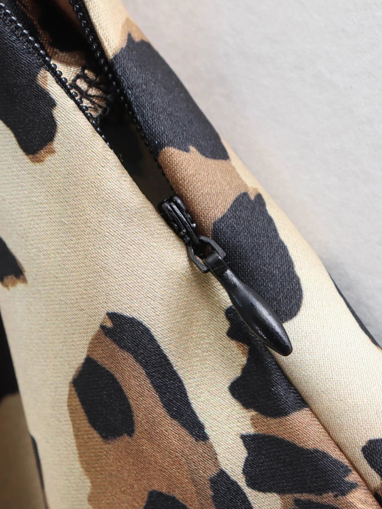 TRAFZA 2024 Women Fashion Leopard Print Skirt Vintage High Waist Midi Skirts Elegant Women Summer Casual Streetwear Skirt - Smarsty