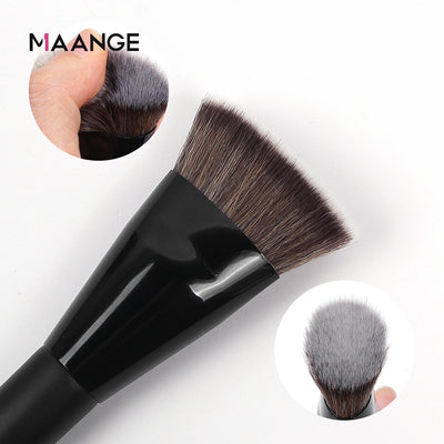 MAANGE Flat Round Makeup Brush for Flawless Application - Smarsty