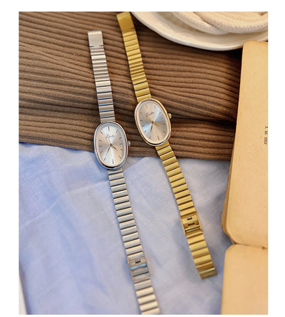 Fashionable Women's Quartz Watch with Gold Bracelet - Smarsty