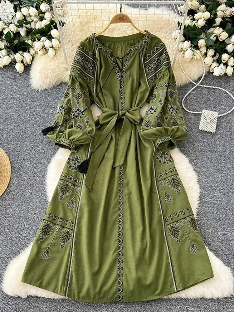 Bohemian Retro Ethnic Style Dress Women's New Spring Autumn Embroidered Lace Up Lantern Sleeves Waist Cinching Long Dress A155 - Smarsty