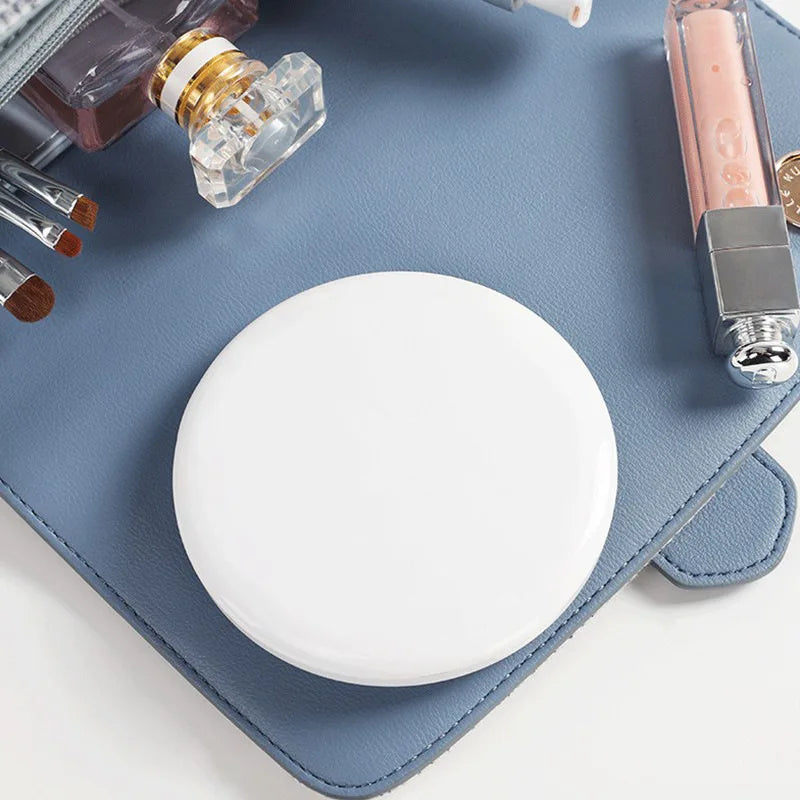 Personalized LED Lighted Compact Makeup Mirror For Women - Smarsty
