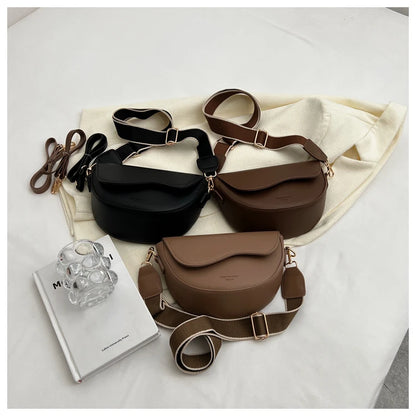 Small Leather Saddle Bag For Women Crossbody Vintage Style - Smarsty