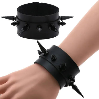 Unisex PU Leather Punk Bracelet with Spikes and Skull - Smarsty
