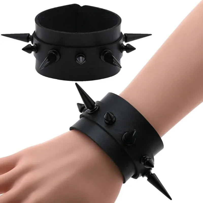 Unisex PU Leather Punk Bracelet with Spikes and Skull - Smarsty