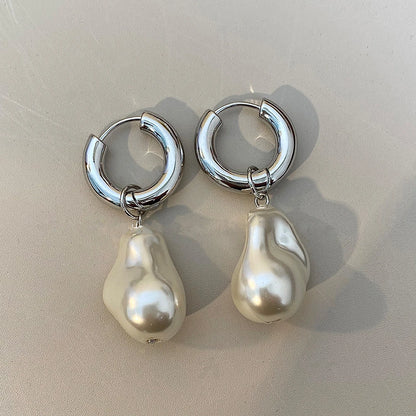 Elegant Gold Vintage Circle Drop Earrings with Baroque Pearl - Smarsty