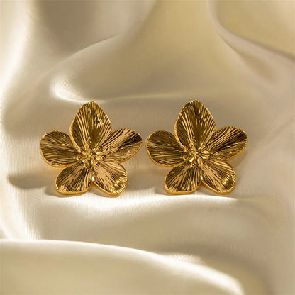 Vintage Gold Flower Stud Earrings Lightweight Hypoallergenic - Smarsty