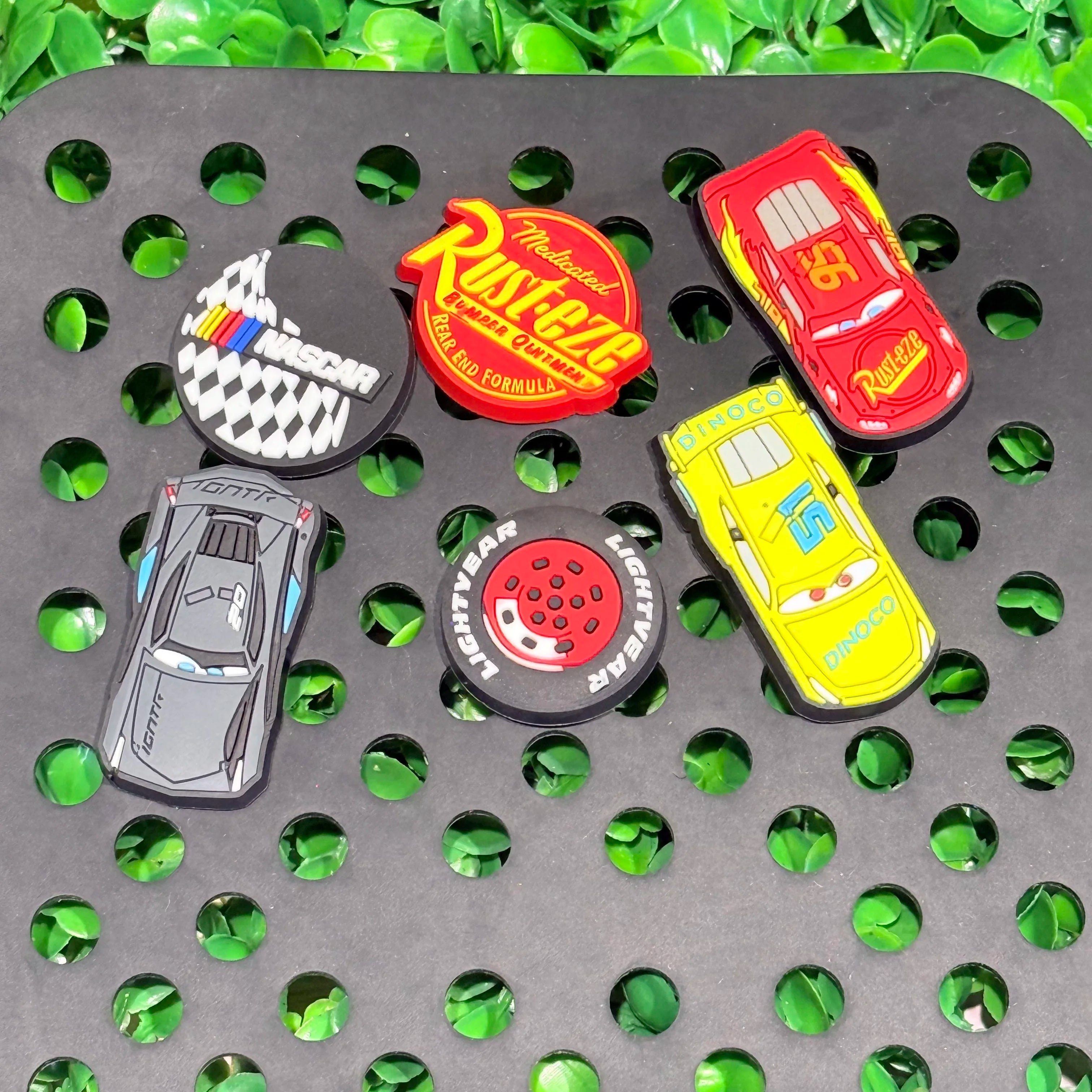 1/6pcs Disney Lightning Mcqueen PVC Shoes Charms Miniso Cars Slippers Buckle Decorations Fit Boys Birthday Gift