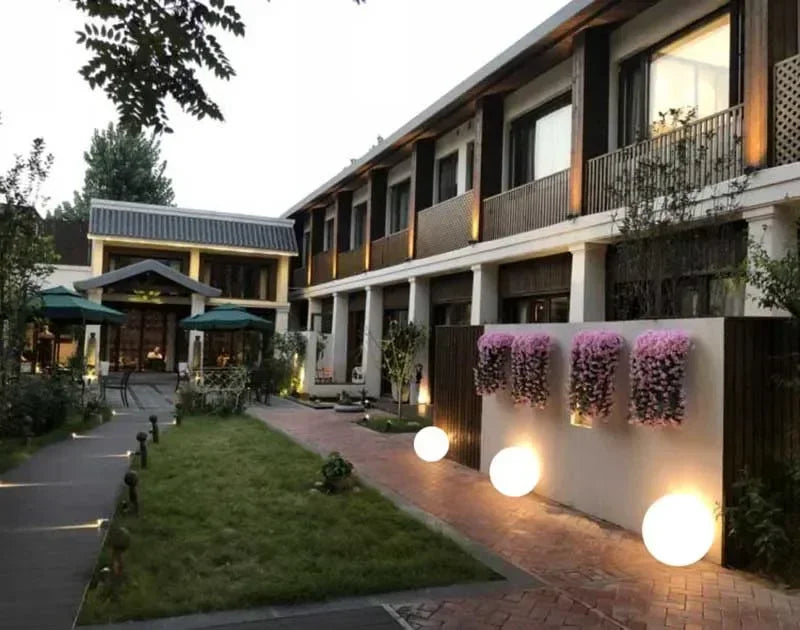 LED Ball Solar Lamp for Outdoor Garden Lighting - Smarsty