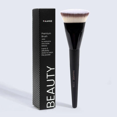 MAANGE Flat Round Makeup Brush for Flawless Application - Smarsty