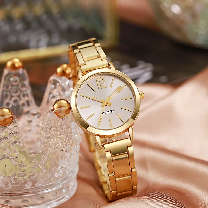 Luxury Women Quartz Wristwatch Set with Hollow Strap - Smarsty