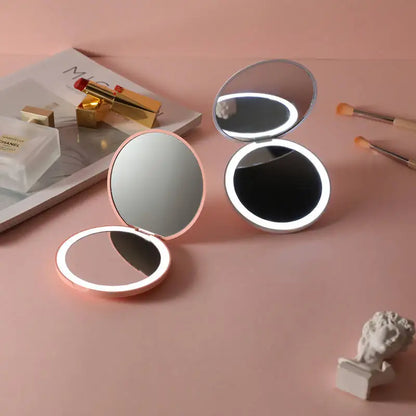 Personalized LED Lighted Compact Makeup Mirror For Women - Smarsty