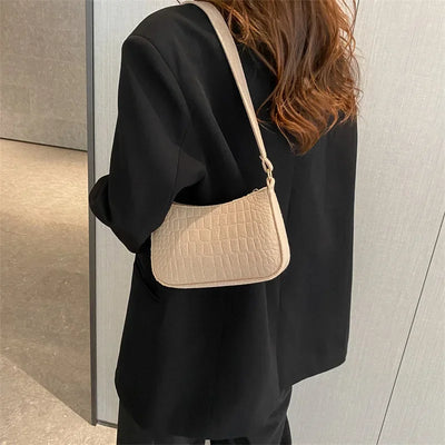 Retro Small Square Bag For Women With Elegant Style - Smarsty