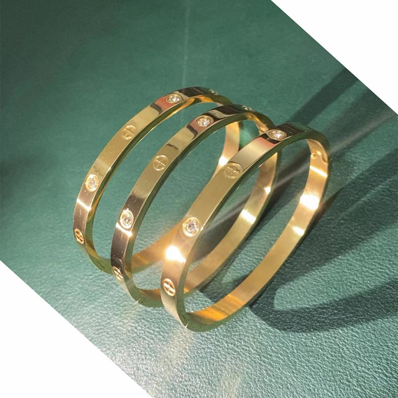 Gold Color Zircon Cross Nut Nail Bracelet for Women - Smarsty