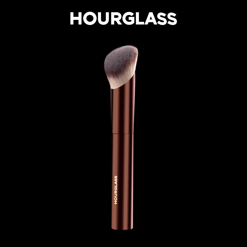 Hourglass Ambient Soft Glow Foundation Brush with Wool Fiber - Smarsty