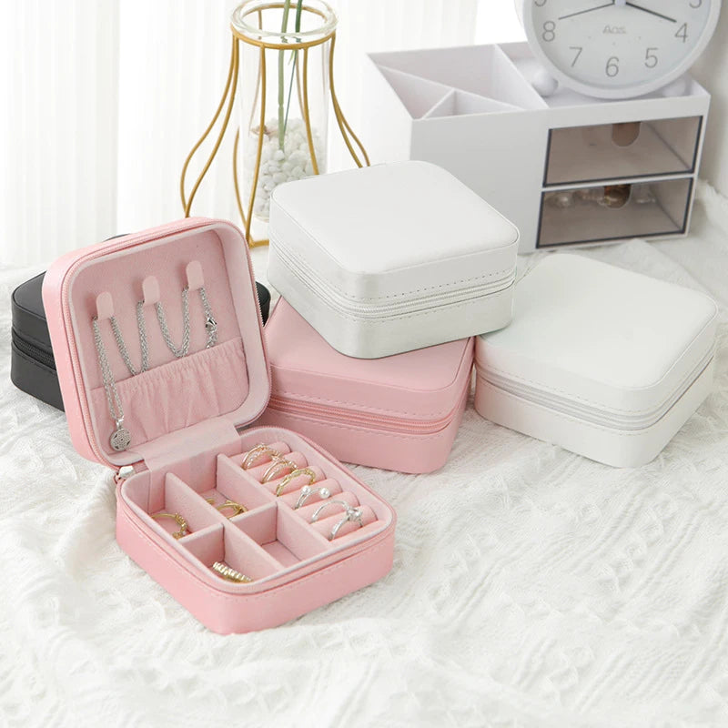 Travel Jewelry Box in Classic Black and Pink Leather - Smarsty
