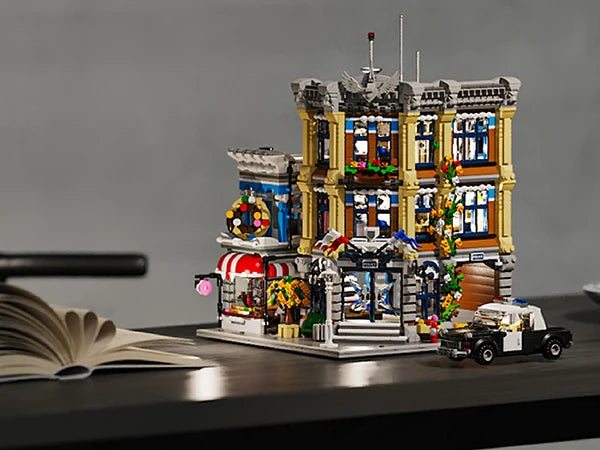 Brick Town Police Station House Buildings Sets,City Apartment Store Model Modular Buildings Blocks Gift for Adults Kids 3200PCS