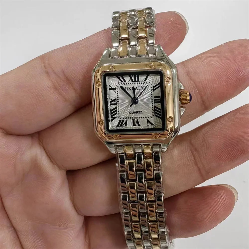 Light Luxury Women’s Gold Quartz Watch with Bracelet Clasp - Smarsty
