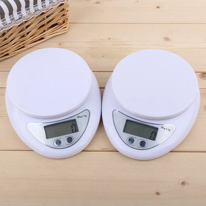 LED Portable Digital Kitchen Scale with Tray 5kg Capacity - Smarsty